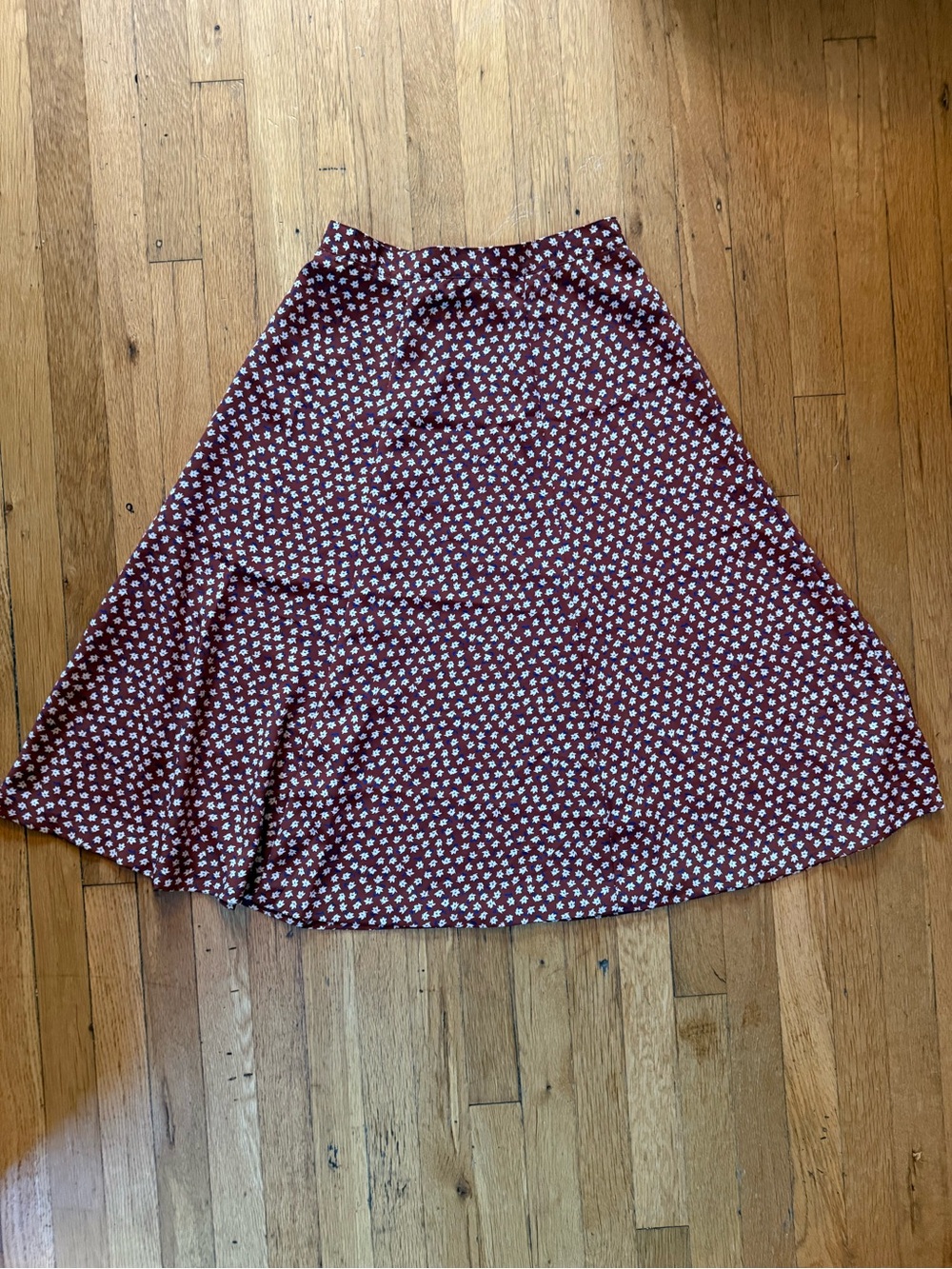Vintage Floral A-Line Midi Skirt in Burgundy